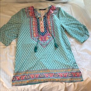 Green Tunic Coverup with 3/4 Sleeves and Bib Collar